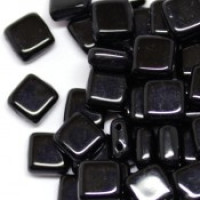 Tile (Тила) - Бусины чешские стеклянные двухдырчатые квадраты 6мм, 23980 - черный непрозрачный (25+/-1шт)