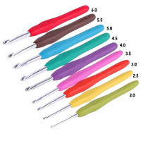 Набор крючков для вязания 9 шт: 2.0, 2.5, 3.0, 3.5, 4.0, 4.5, 5.0, 5.5, 6.0 - металлические с резиновой ручкой