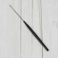 Крючок-игла для поднятия петель, 16,8 см, цвет ручки черный